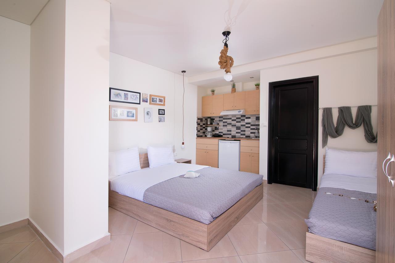 Olivento Beach Front Suites Потос Екстериор снимка