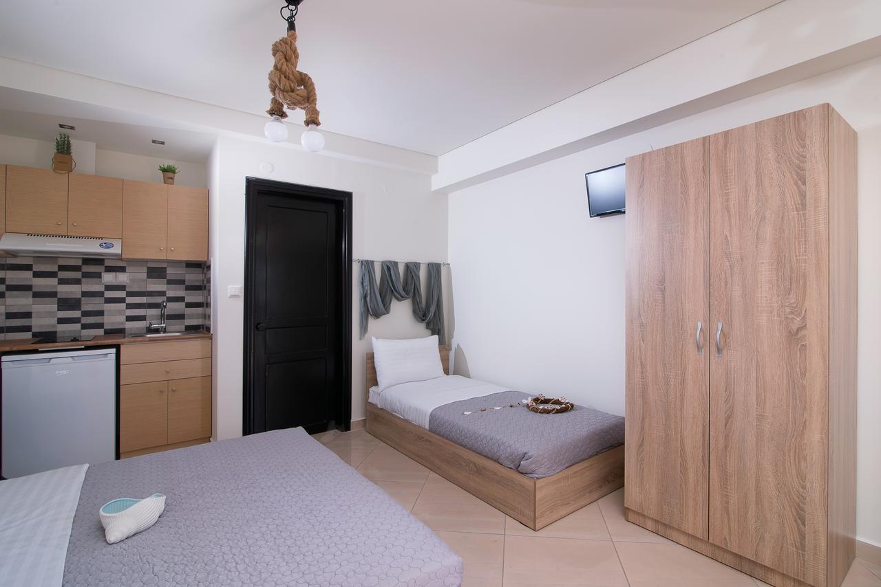 Olivento Beach Front Suites Потос Екстериор снимка